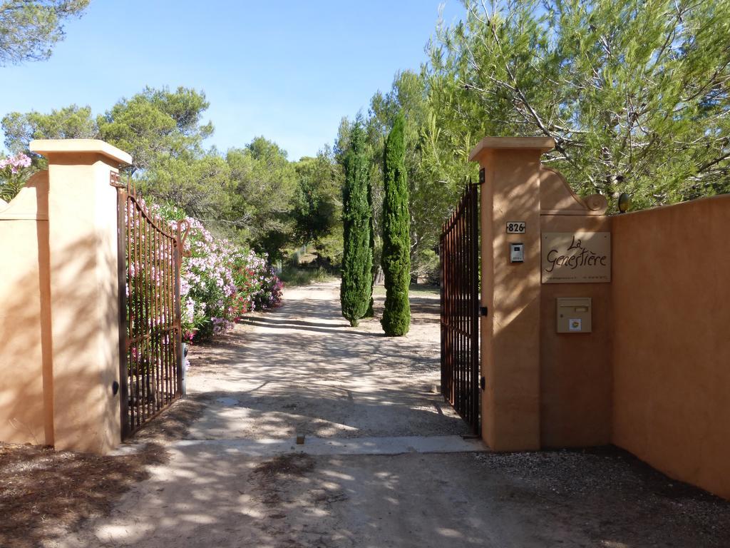 La Genestiere Bed and Breakfast Clermont-lʼHérault Εξωτερικό φωτογραφία